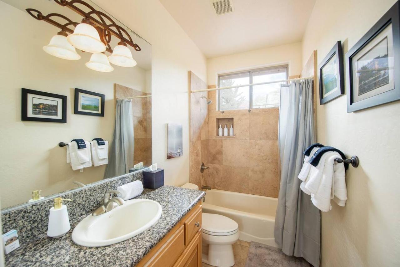 Uptown Sedona Gem: 3-Bed Townhome With Majestic Views And Central Location Exteriör bild